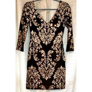 Black & Gold Sequined 3/4 Sleeve Deep V Bodycon Dress